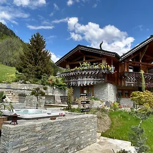 Micro-lodge, Jardin Secret , Montriond France